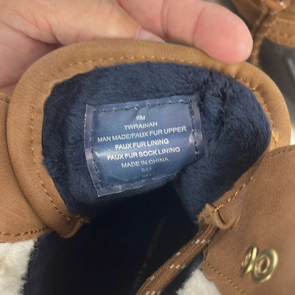 Women’s Tommy Hilfiger Rainah Medium Brown Duck Boots Size 6 (NWOB) - Picture 5 of 12